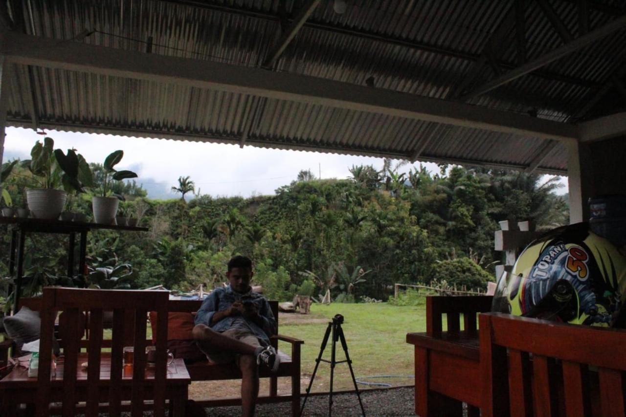 Rago'S Homestay Kelimutu Kültér fotó