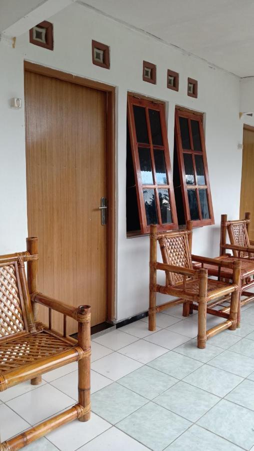 Rago'S Homestay Kelimutu Kültér fotó