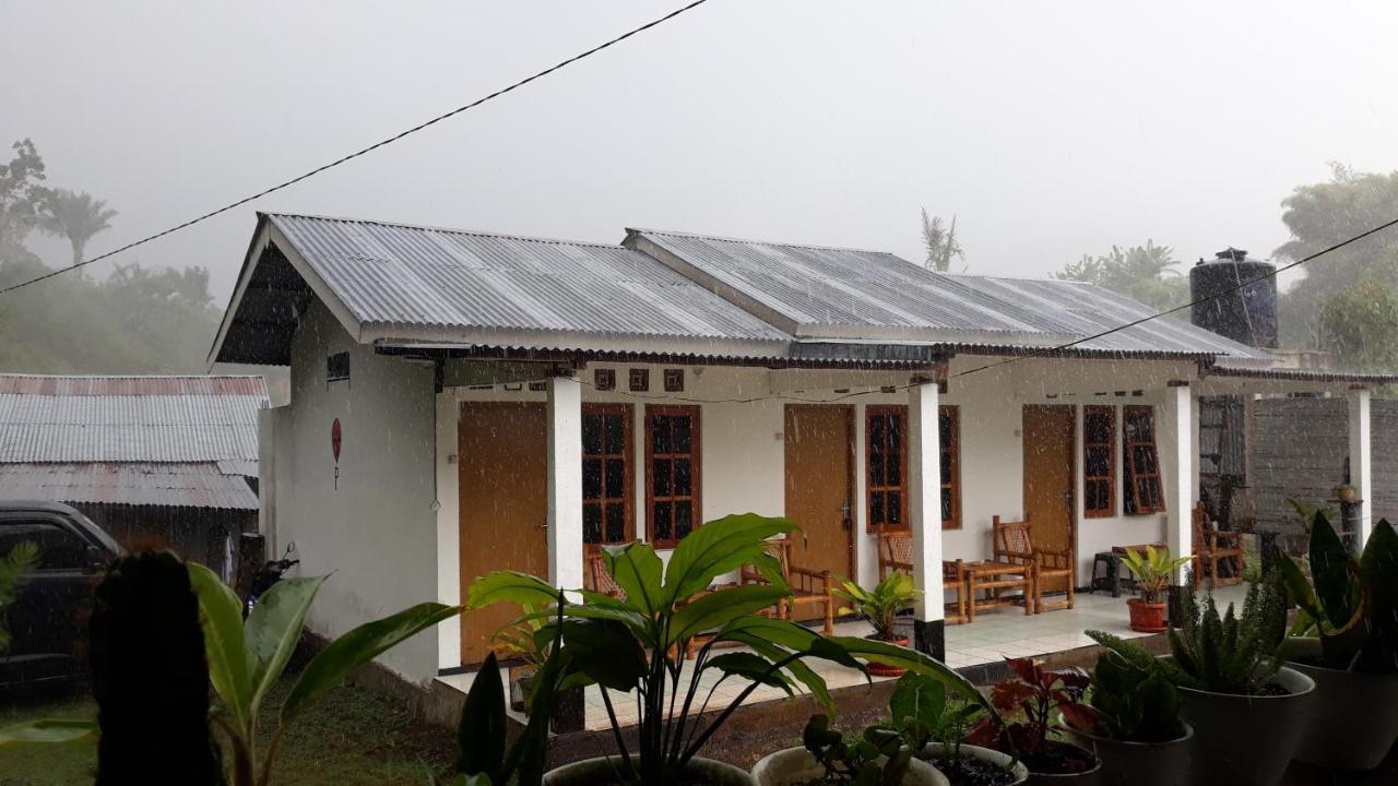 Rago'S Homestay Kelimutu Kültér fotó