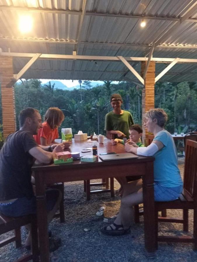 Rago'S Homestay Kelimutu Kültér fotó