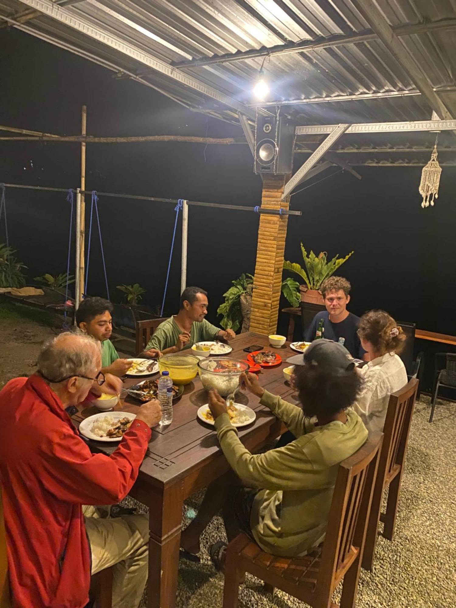 Rago'S Homestay Kelimutu Kültér fotó
